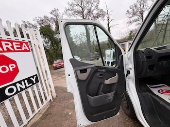 Used Nissan NV400 2016 for sale - 78172911: Photo