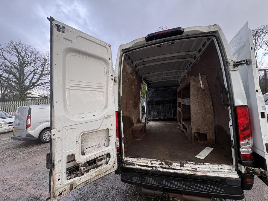 Used Iveco Daily 2015 for sale - 77514140: Photo 10