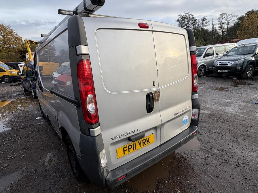Used Vauxhall Vivaro 2011 for sale - 77167518: Photo 15