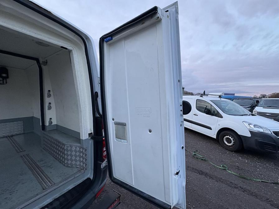 Used Mercedes-Benz Sprinter 2015 for sale - 77058081: Photo 9