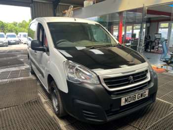 Used Peugeot Partner 2018 for sale - 74877506: Photo