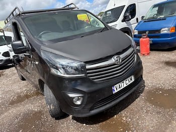 Used Vauxhall Vivaro 2017 for sale - 79700681: Photo