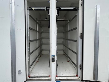 Used Mercedes-Benz Sprinter 2018 for sale - 75980388: Photo