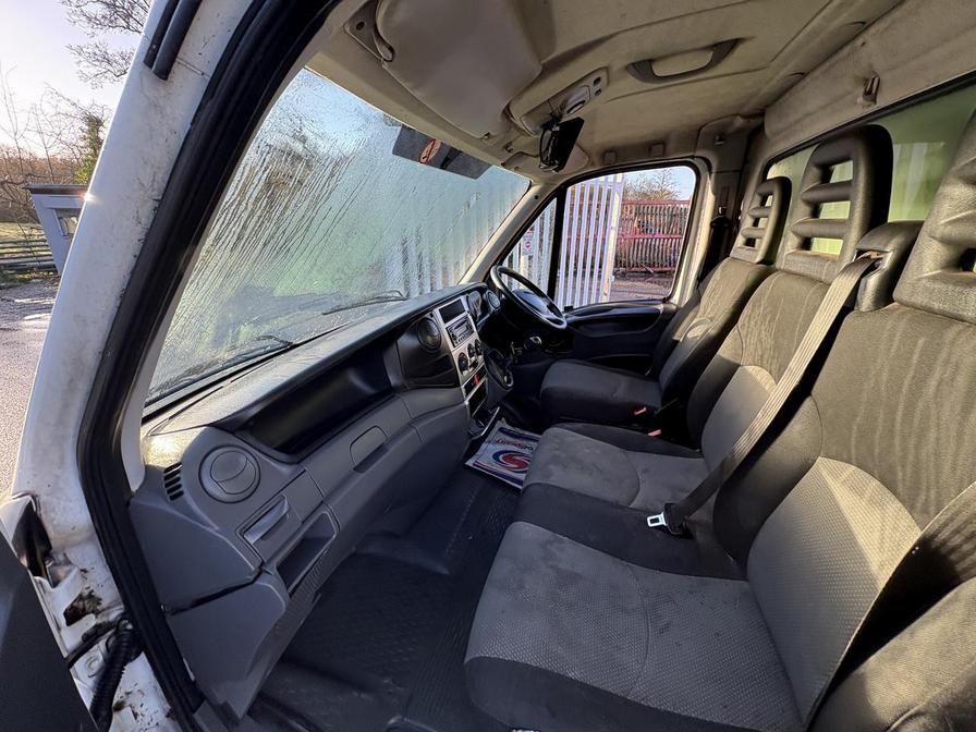 Used Iveco Daily 2011 for sale - 77068137: Photo 4