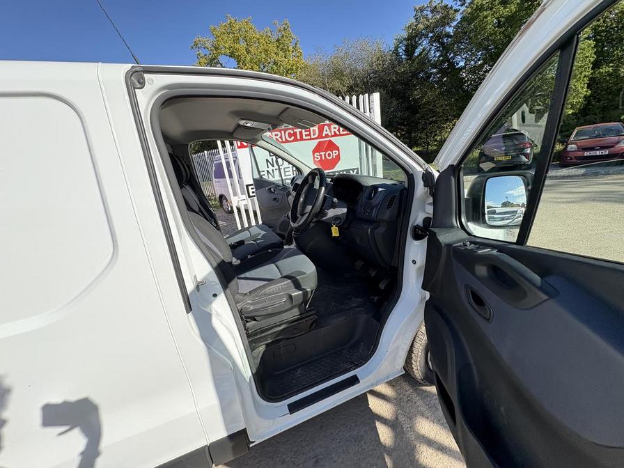 Used Vauxhall Vivaro 2019 for sale - 76624310: Photo 6