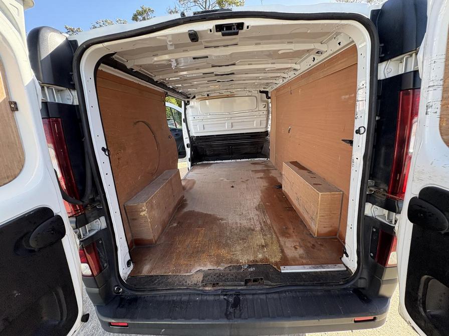 Used Vauxhall Vivaro 2019 for sale - 76624310: Photo 7