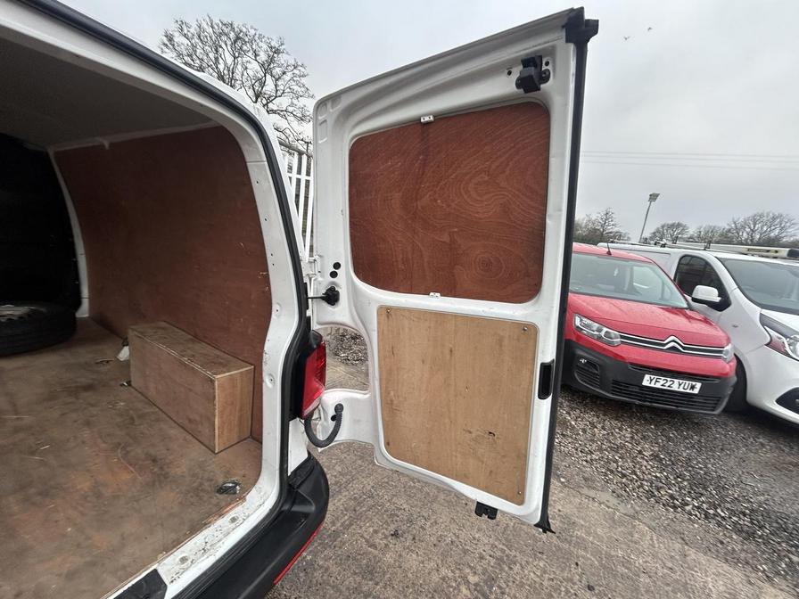 Used Volkswagen Transporter 2022 for sale - 77043743: Photo 12