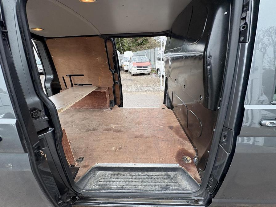 Used Volkswagen Transporter 2017 for sale - 76745806: Photo 12