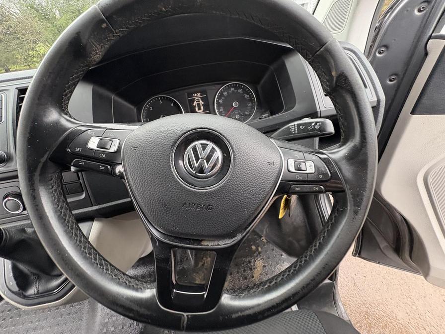 Used Volkswagen Transporter 2017 for sale - 76745806: Photo 19