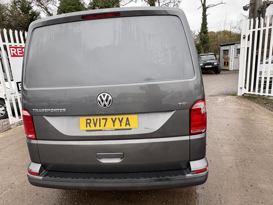 Used Volkswagen Transporter 2017 for sale - 76745806: Photo 3