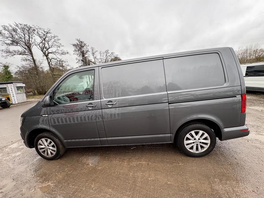 Used Volkswagen Transporter 2017 for sale - 76745806: Photo 6
