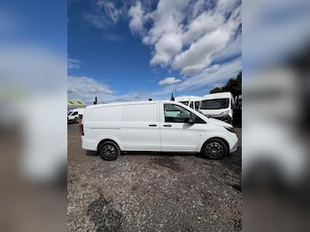Used Mercedes-Benz Vito 2020 for sale - 79849320: Photo