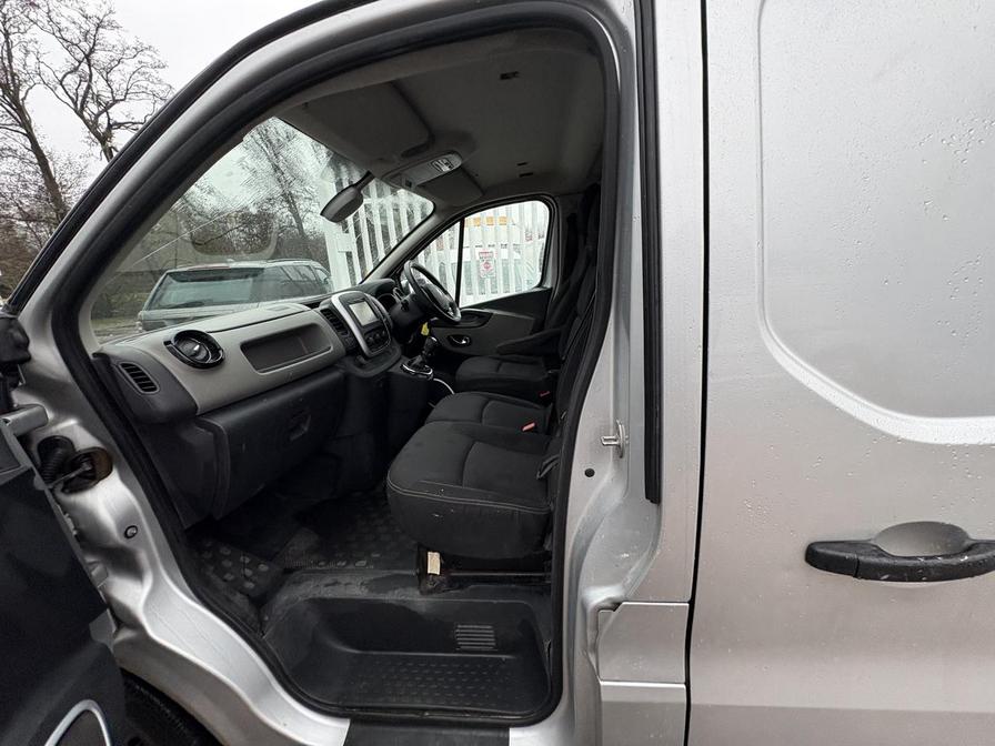 Used Renault Trafic 2015 for sale - 77347735: Photo 11