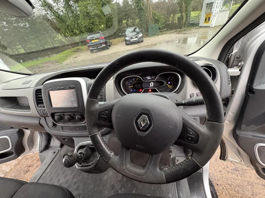 Used Renault Trafic 2015 for sale - 77347735: Photo 17
