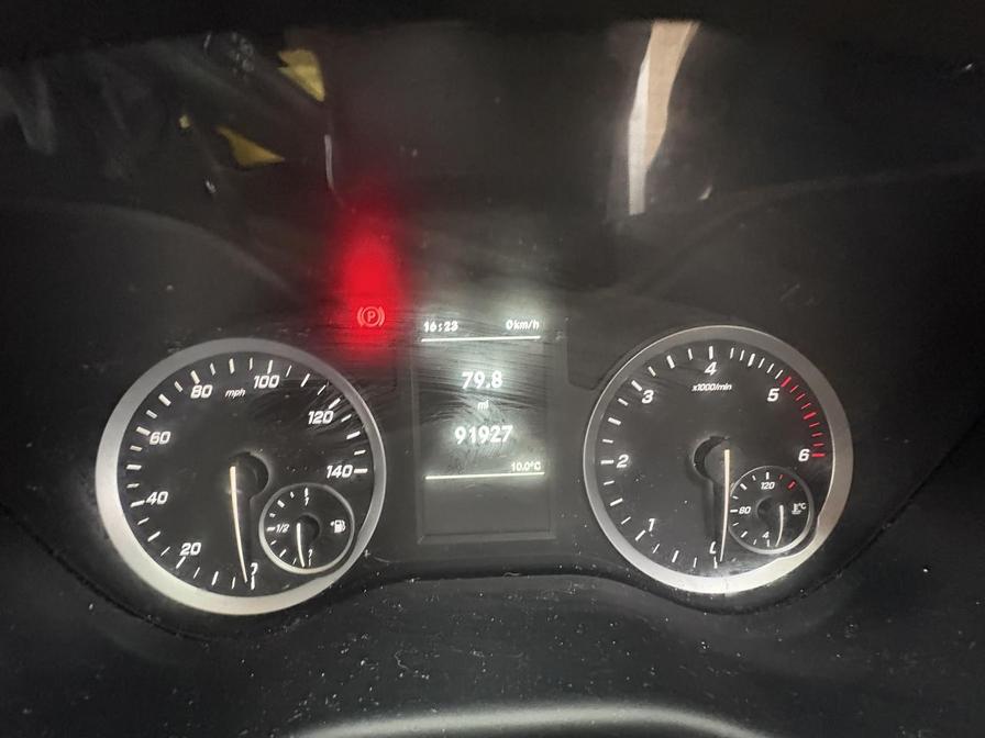 Used Mercedes-Benz Vito 2019 for sale - 76717875: Photo 2