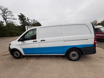Used Mercedes-Benz Vito 2019 for sale - 76717875: Photo