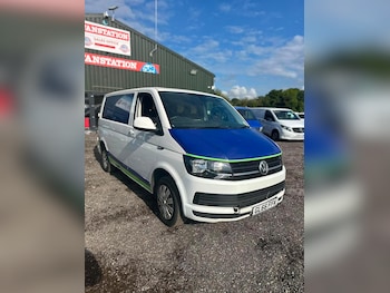 Used Volkswagen Transporter 2017 for sale - 79623321: Photo