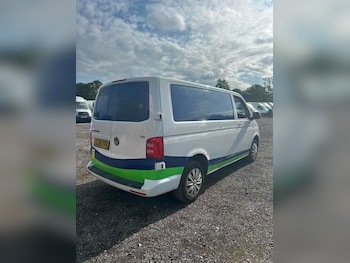 Used Volkswagen Transporter 2017 for sale - 79623321: Photo