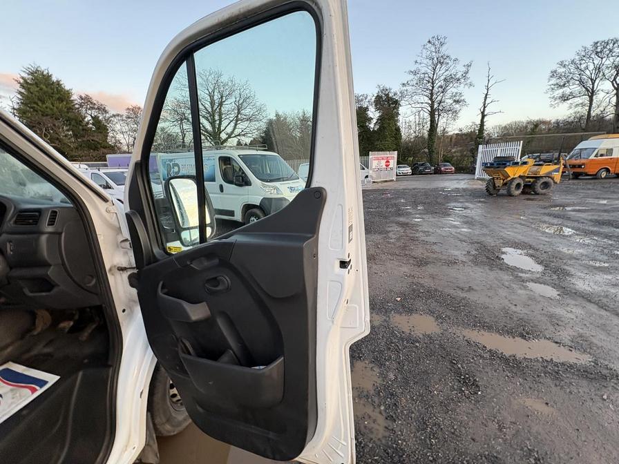 Used Vauxhall Movano 2020 for sale - 76937904: Photo 11