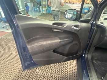 Used Ford Transit Courier 2018 for sale - 75073630: Photo