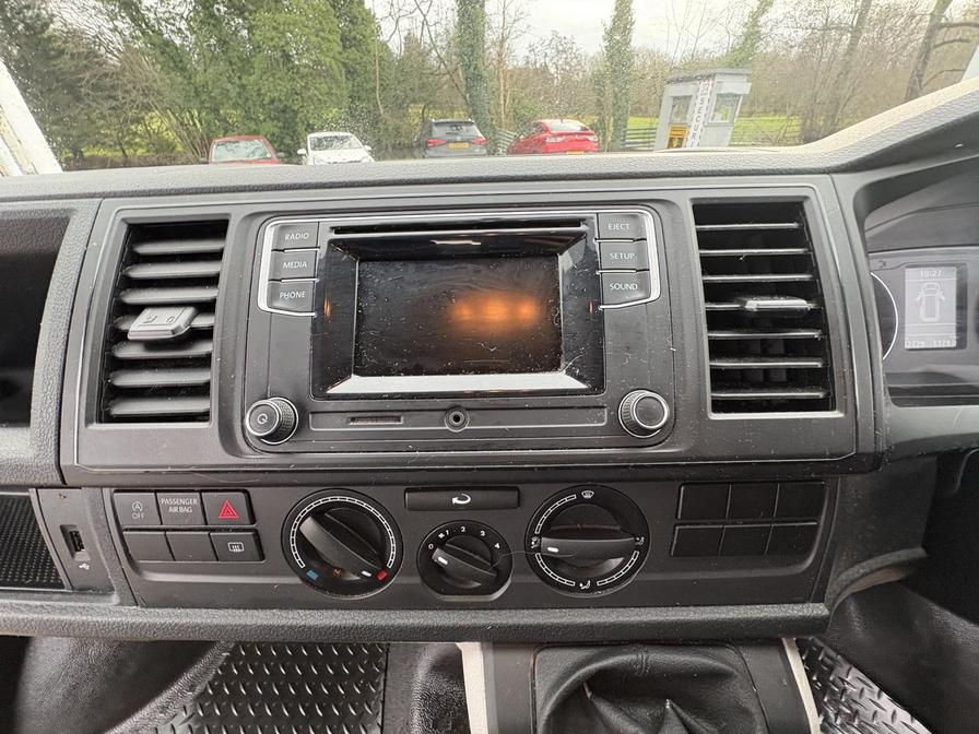 Used Volkswagen Transporter 2018 for sale - 76978452: Photo 14