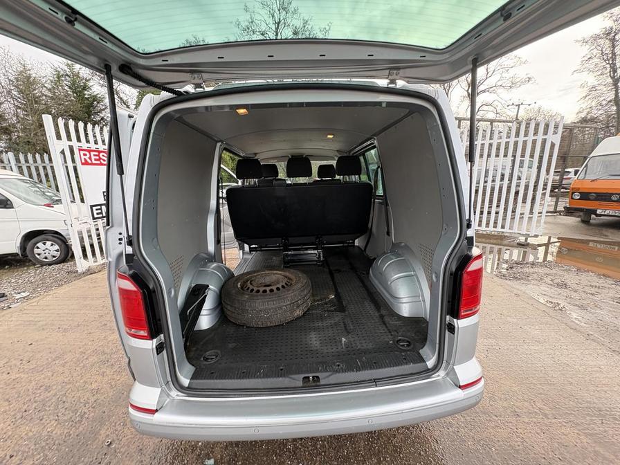 Used Volkswagen Transporter 2018 for sale - 76978452: Photo 15