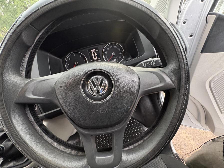 Used Volkswagen Transporter 2018 for sale - 76978452: Photo 16