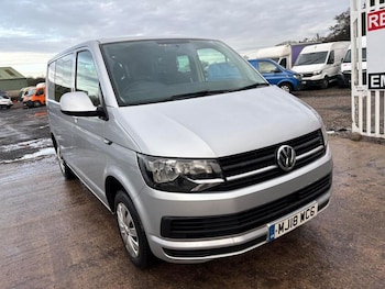 Used Volkswagen Transporter 2018 for sale - 76978452: Photo
