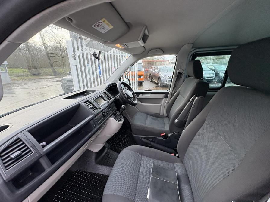 Used Volkswagen Transporter 2018 for sale - 76978452: Photo 9