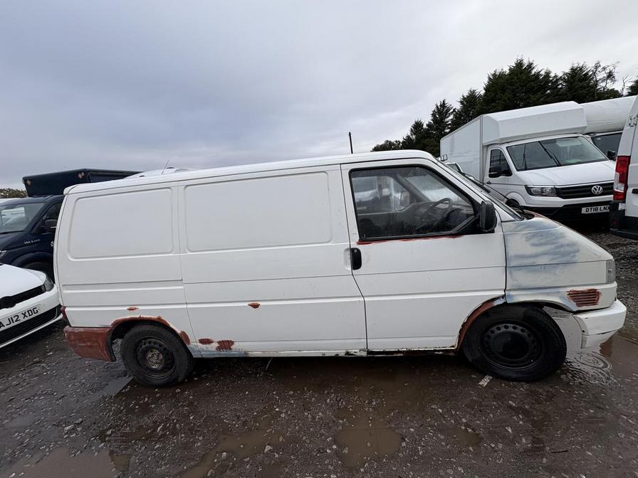 Used Volkswagen Caravelle 1995 for sale - 76381747: Photo 2