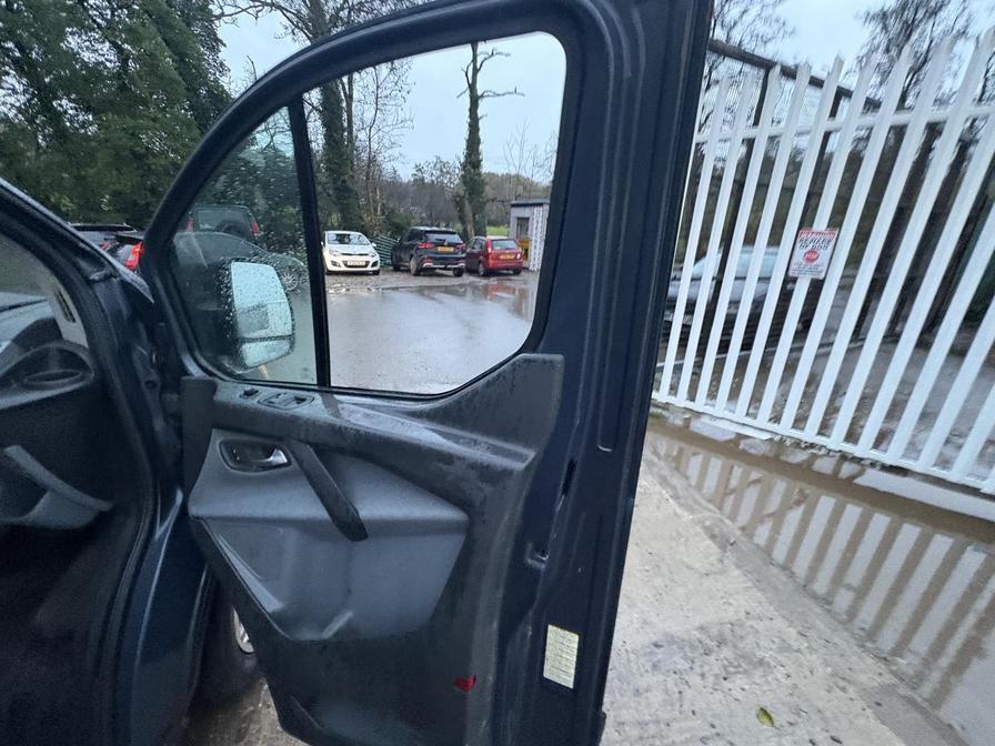 Used Ford Transit Custom 2013 for sale - 76564228: Photo 13