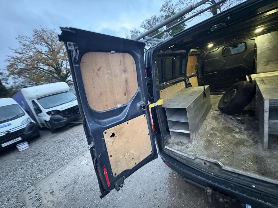 Used Ford Transit Custom 2013 for sale - 76564228: Photo 16