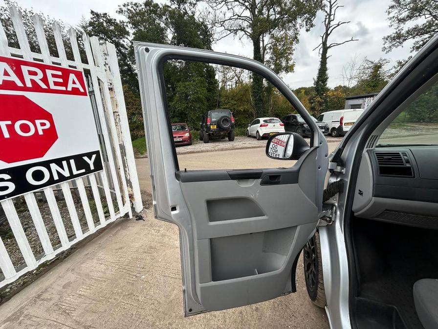 Used Volkswagen Transporter 2015 for sale - 76310043: Photo 19