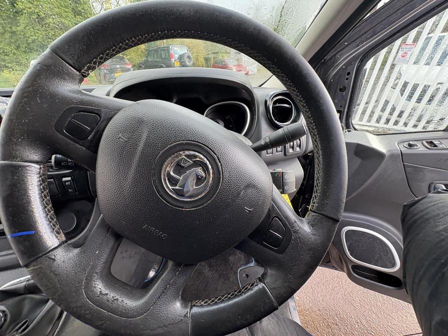 Used Vauxhall Vivaro 2016 for sale - 76745807: Photo 15