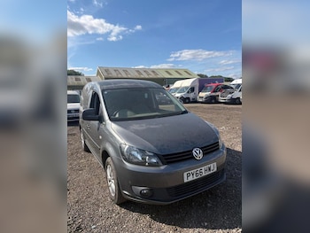 Used Volkswagen Caddy 2016 for sale - 79486246: Photo