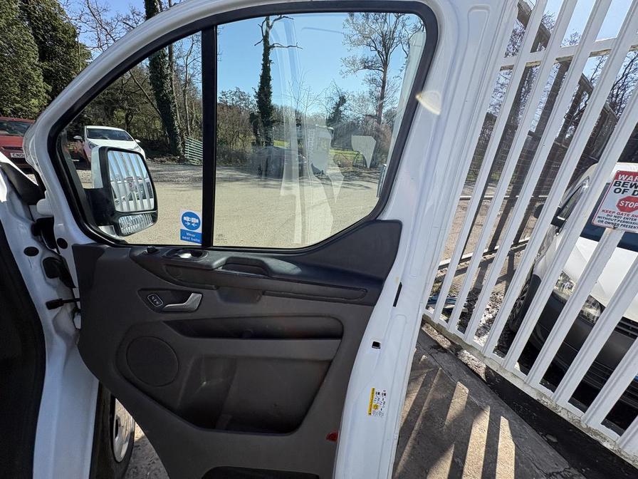 Used Ford Transit Custom 2019 for sale - 77960359: Photo 8