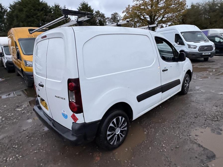 Used Peugeot Partner 2017 for sale - 76459509: Photo 13