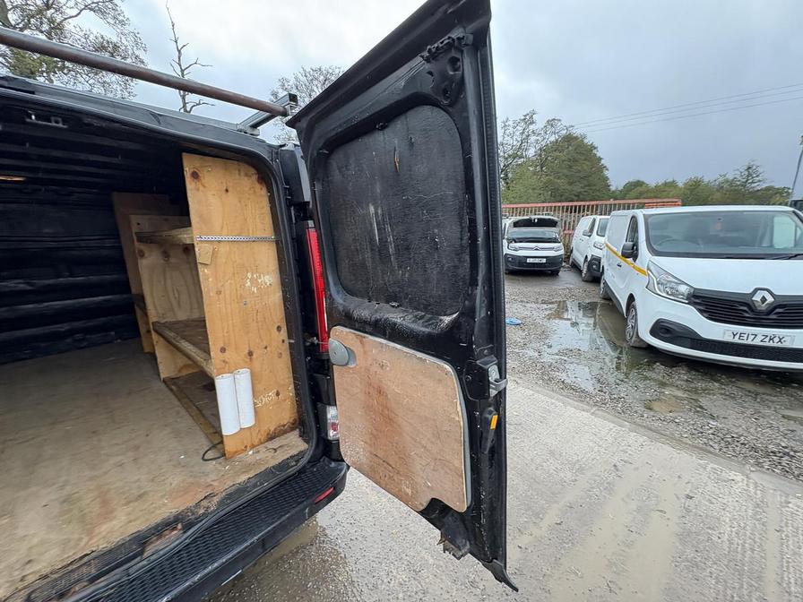 Used Vauxhall Vivaro 2013 for sale - 76459514: Photo 3