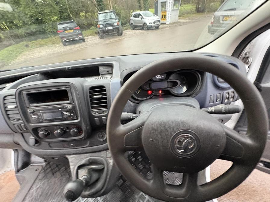 Used Vauxhall Vivaro 2016 for sale - 76851548: Photo 12