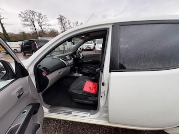 Used Mitsubishi L200 2013 for sale - 76691794: Photo