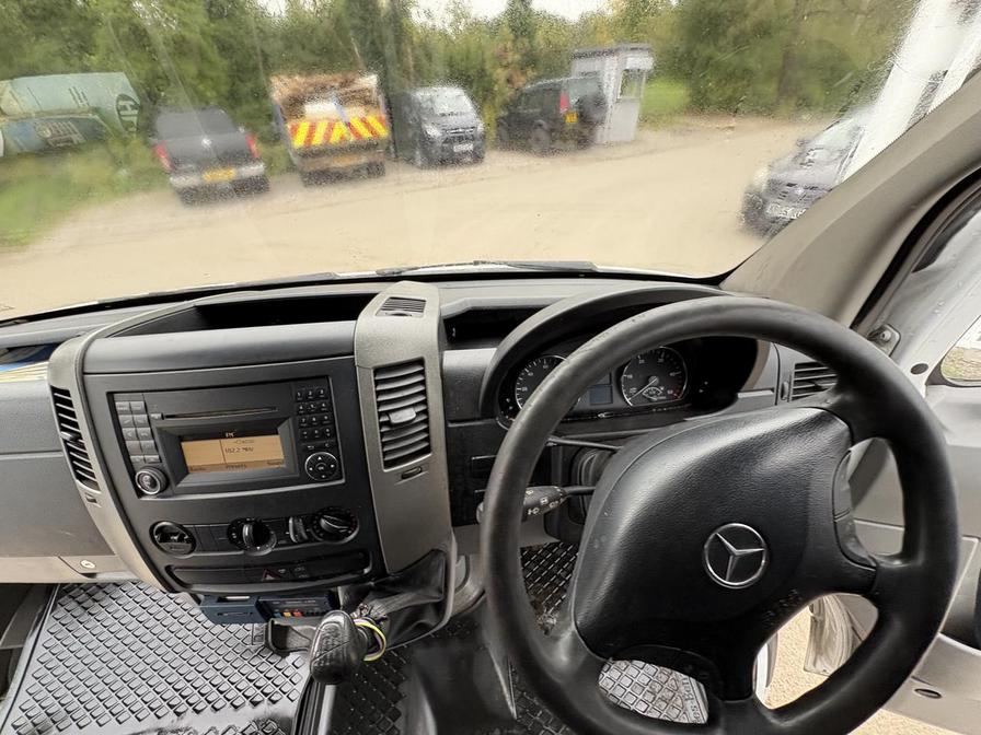 Used Mercedes-Benz Sprinter 2010 for sale - 76100187: Photo 13
