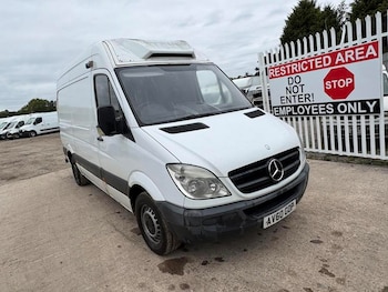 Used Mercedes-Benz Sprinter 2010 for sale - 76100187: Photo