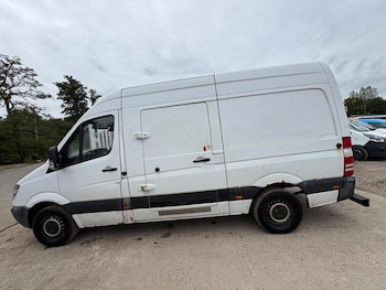 Used Mercedes-Benz Sprinter 2010 for sale - 76100187: Photo