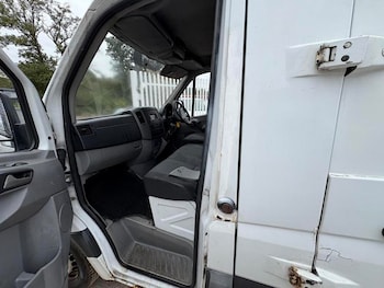 Used Mercedes-Benz Sprinter 2010 for sale - 76100187: Photo