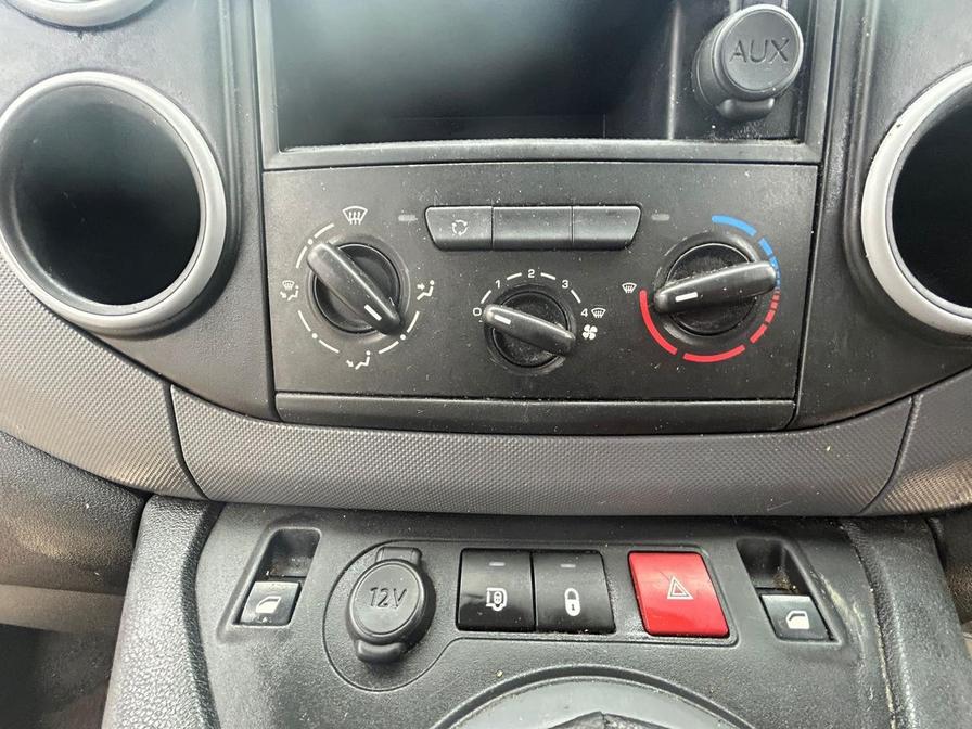 Used Peugeot Partner 2017 for sale - 76315959: Photo 13