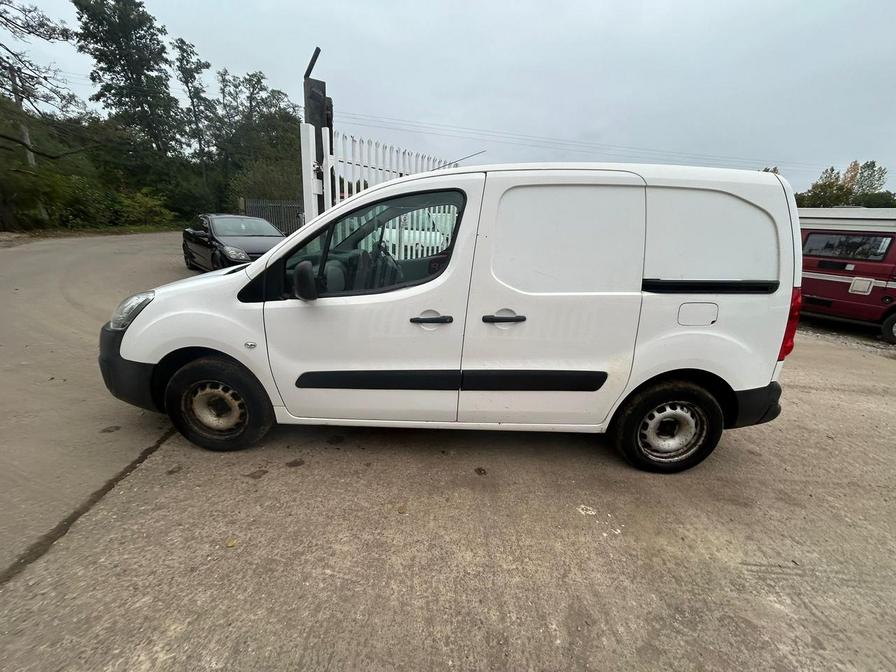 Used Peugeot Partner 2017 for sale - 76315959: Photo 6