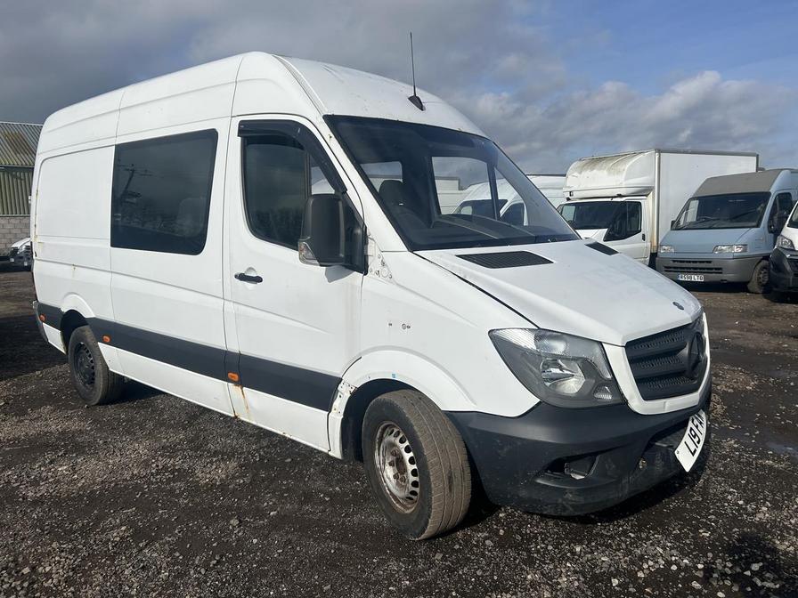 Used Mercedes-Benz Sprinter 2015 for sale - 77856147: Photo 2
