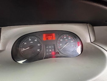 Used Renault Trafic 2005 for sale - 77577009: Photo