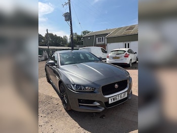 Used Jaguar XE 2017 for sale - 79339176: Photo