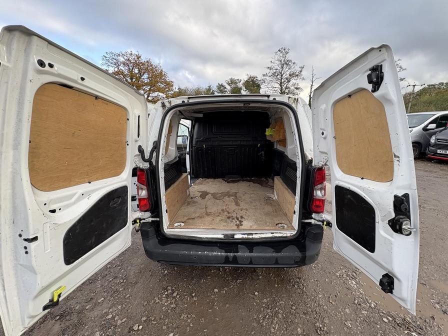 Used Peugeot Partner 2020 for sale - 76523734: Photo 9